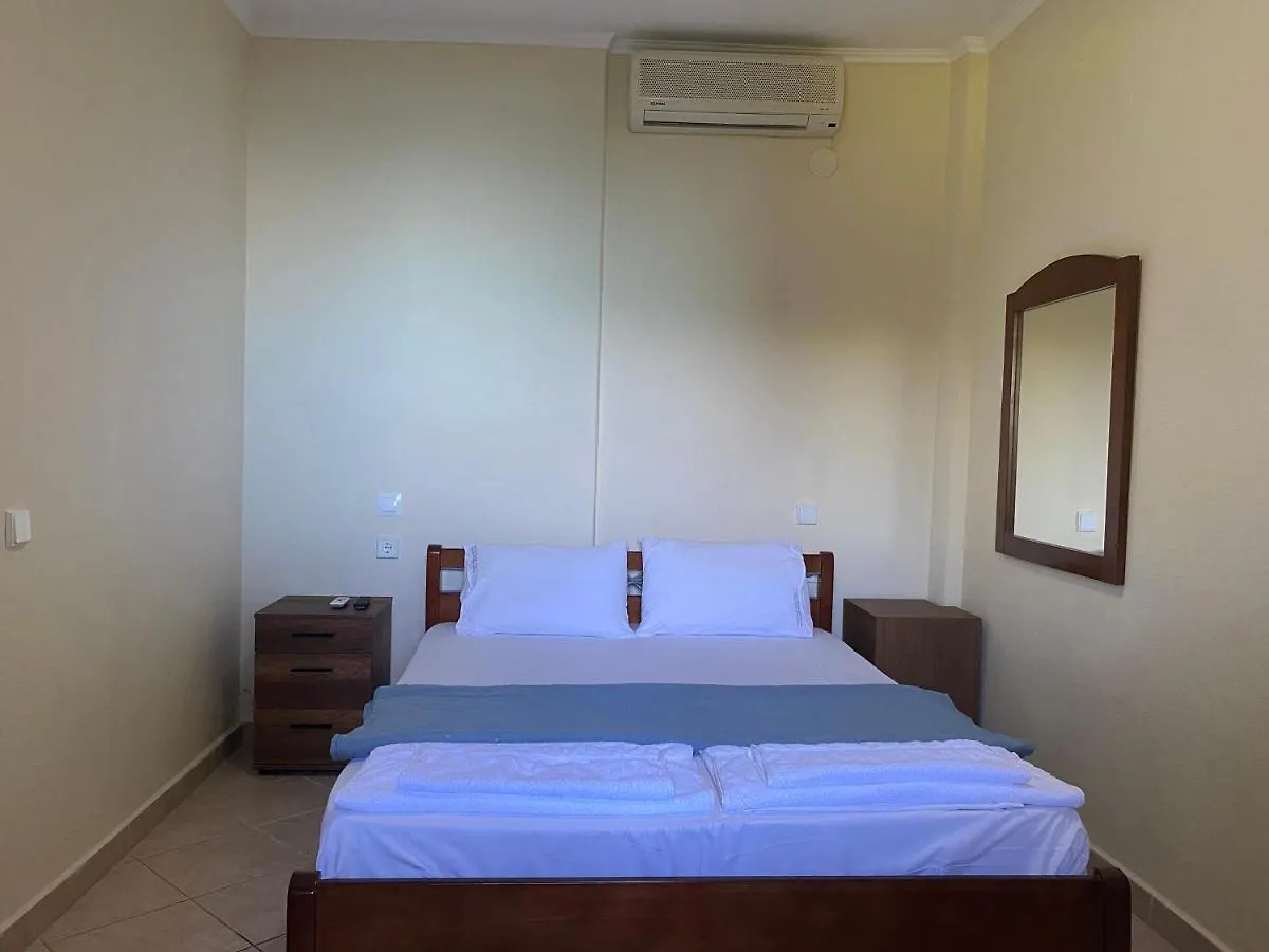 Caryatis Ntoridis Studios & Apartments In Afitos  Afytos